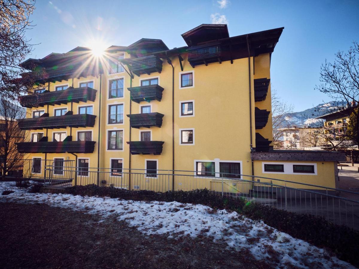 Hotel Pinzgauerhof By Alpeffect Hotels Zell am See Exterior foto